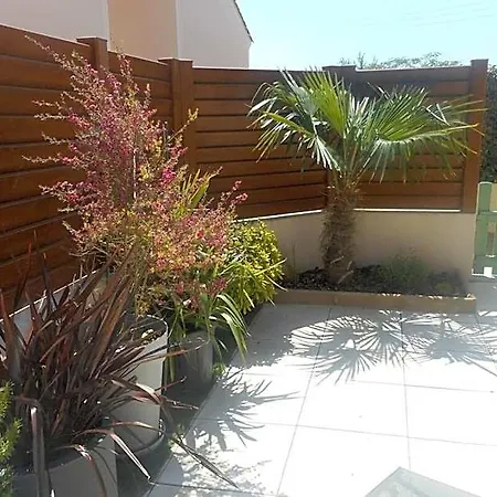 Mas De Vertmarines 165 Comfortable Family Steps From The